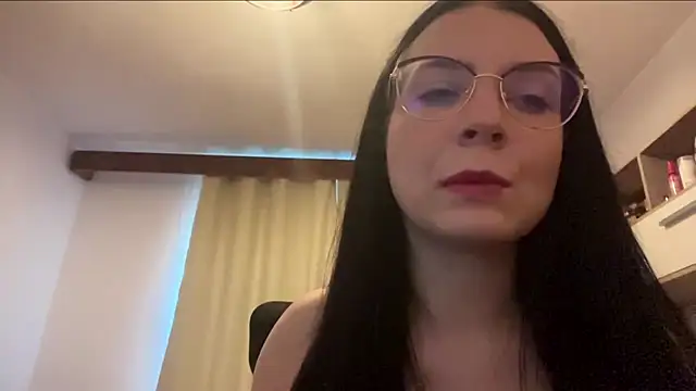 LucyHotelling online show from 06-20-26, 03:28