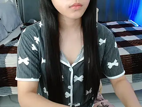 xsavanah01 online show from 07-27-26, 04:36