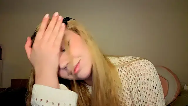 viyy online show from 06-18-26, 08:25
