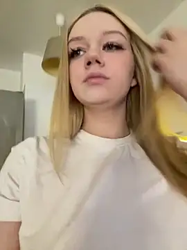 viyy online show from 06-17-26, 03:11