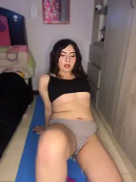 cassierosse2 online show from 06-24-26, 07:33