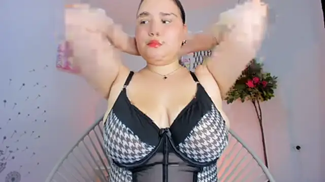  bianca busty online show from 06-25-26, 08:47