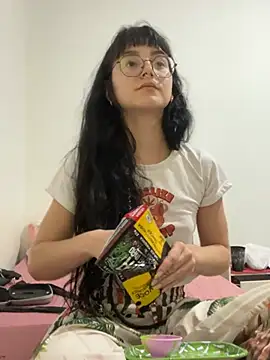 jinixxxs online show from 07-03-26, 11:44