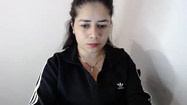 Luna zoe online show from 07-17-26, 09:50