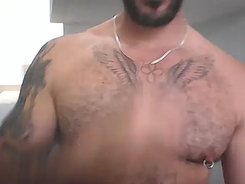 Snapshot of mrbighairychest chatting on 06-16-26, 04:40 mrbighairychest online show from 06-16-26, 04:40