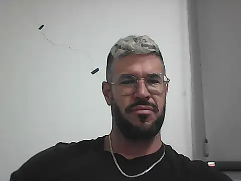 Snapshot of mrbighairychest chatting on 06-30-26, 05:57 mrbighairychest online show from 06-30-26, 05:57