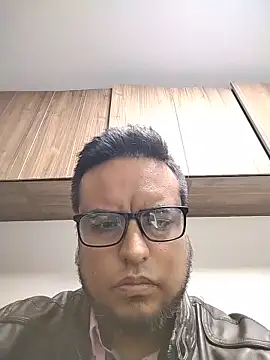 Snapshot of Hawkmura chatting on 06-16-26, 08:20 Hawkmura online show from 06-16-26, 08:20