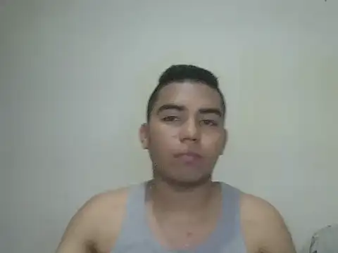 DOSALMASUNAHISTORIA online show from 06-17-26, 03:17