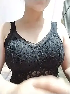 Snapshot of sexy_girll2k chatting on 06-24-26, 02:04 sexy girll2k online show from 06-24-26, 02:04