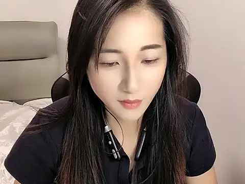 Qianqian-666 online show from 06-23-26, 12:36
