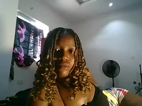 camillasoofine online show from 06-14-26, 12:17