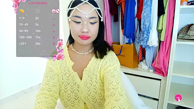 AsianLumi online show from 08-01-26, 03:43