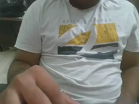 Snapshot of kkkkanu13 chatting on 06-17-26, 03:55 kkkkanu13 online show from 06-17-26, 03:55