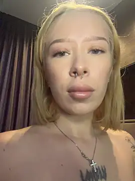 MaryChanXO online show from 07-04-26, 05:03