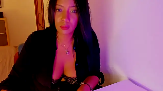 NicolePasqualott online show from 09-19-25, 08:35