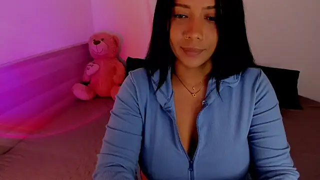 NicolePasqualott online show from 11-24-25, 09:15