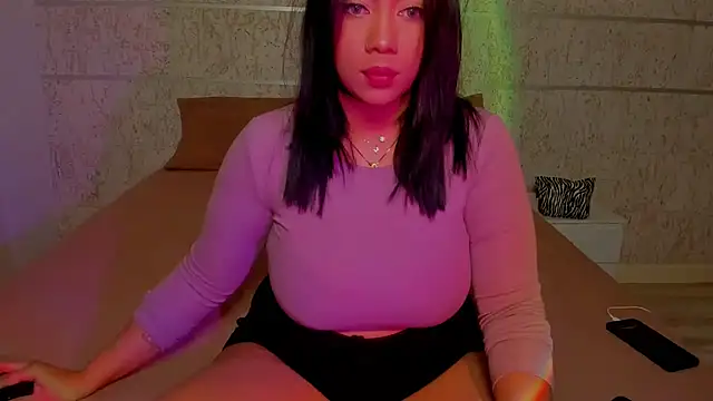 NicolePasqualott online show from 03-26-26, 11:41