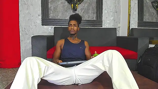 yulian23  online show from 07-06-26, 11:18