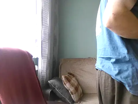 RafalekRozmarynowski81 online show from 06-18-26, 11:37