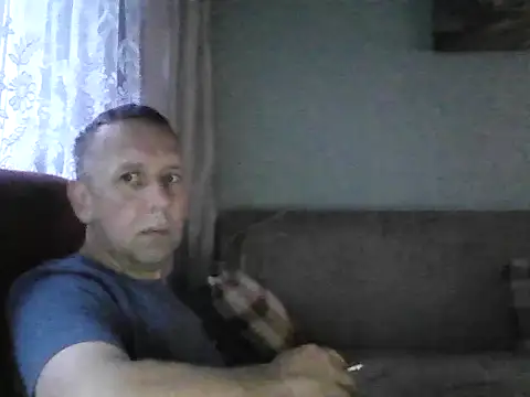 RafalekRozmarynowski81 online show from 06-15-26, 02:45