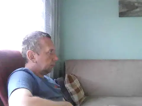 RafalekRozmarynowski81 online show from 07-06-26, 03:02