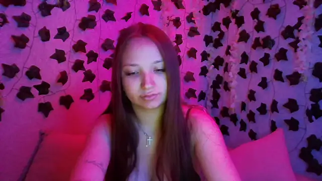 SafinaRose online show from 06-25-26, 02:55