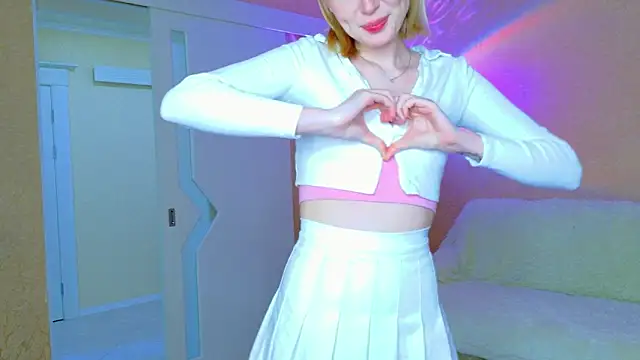 SweeetMia online show from 06-23-26, 03:04