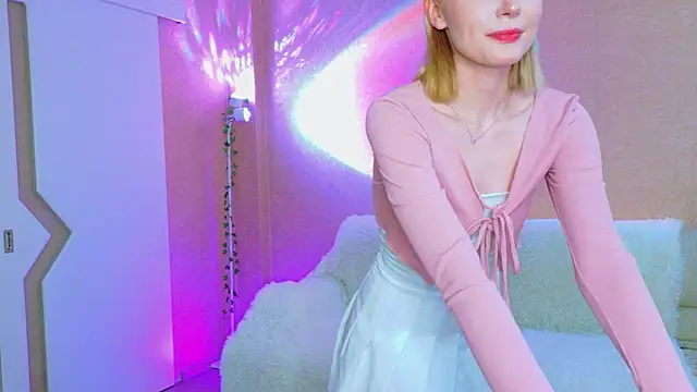 SweeetMia online show from 06-20-26, 02:38