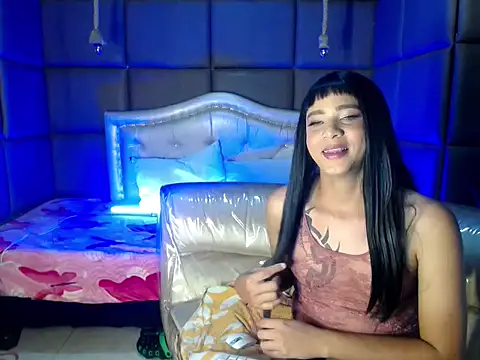 Clarissa Gill online show from 06-20-26, 06:02