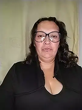  Saraqueen-- online show from 06-25-26, 03:48