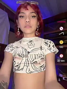 xLilyAngelx  online show from 06-16-26, 09:09