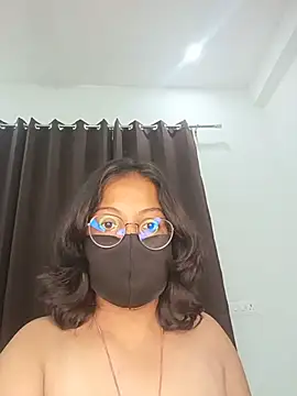 hottydisha online show from 07-18-26, 03:42