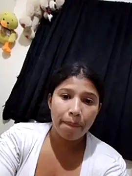 Nati linda online show from 06-17-26, 03:28