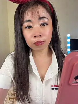 Snapshot of feifei20266 chatting on 06-16-26, 10:48 feifei20266 online show from 06-16-26, 10:48
