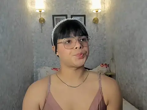 emily rosue  online show from 07-09-26, 04:35