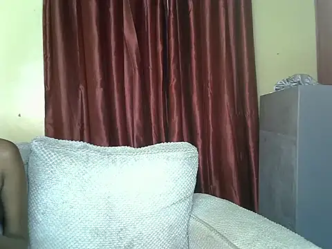 Snapshot of moonlightwonder chatting on 06-30-26, 12:16 moonlightwonder online show from 06-30-26, 12:16