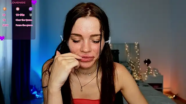 Little cuti1e online show from 07-19-26, 08:12