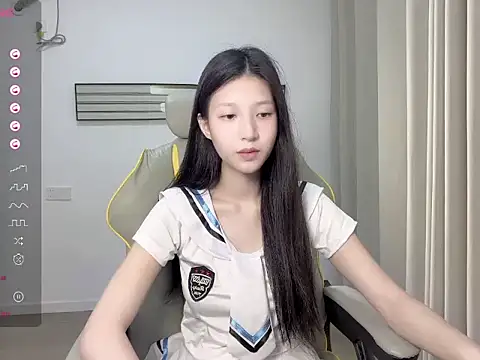 yy-1314 online show from 06-17-26, 12:15