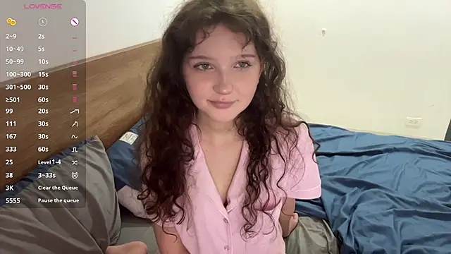 Snapshot of Ela_Wish chatting on 07-30-26, 07:57 Ela Wish online show from 07-30-26, 07:57