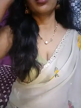 Snapshot of Telugu_angeljanu1 chatting on 07-15-26, 07:21 Telugu angeljanu1 online show from 07-15-26, 07:21