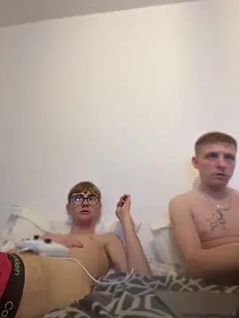 wiganchavv online show from 06-22-26, 12:05
