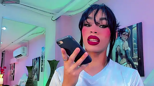 Dafnne-xxx online show from 07-07-26, 09:18