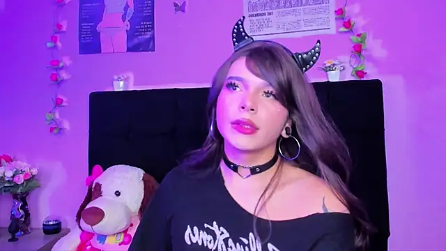 Makii XOXO online show from 07-14-26, 07:09