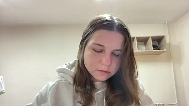 HwaTrippel online show from 06-25-26, 06:35