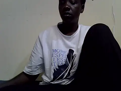 African petite godess online show from 06-16-26, 04:18