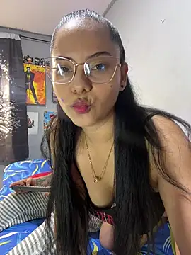 ColombianSexyCouple  online show from 07-21-26, 09:43