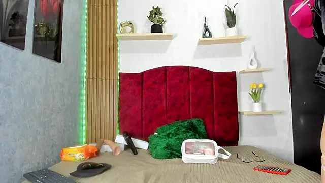 Rosse depp online show from 07-08-26, 01:23