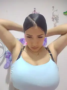 sofia milky online show from 07-02-26, 04:51