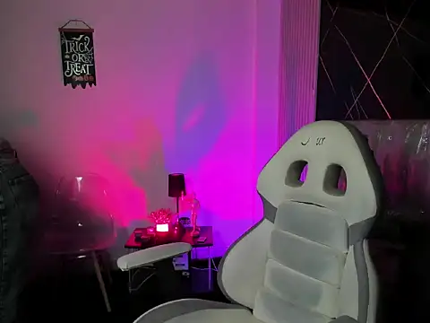 im bunny 1 online show from 06-16-26, 01:44