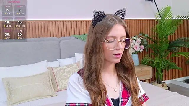 StellaMour online show from 07-15-26, 05:20